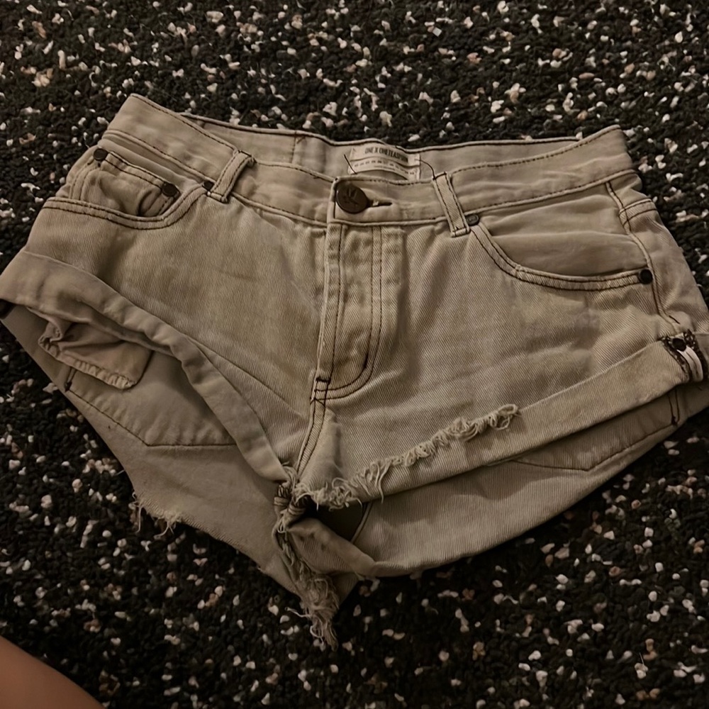One teaspoon shorts